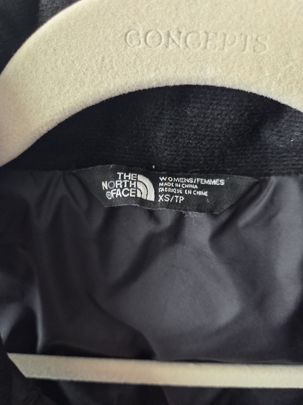 The North Face Black Quilted Insulated Vest Size XS - Picture 2 of 7